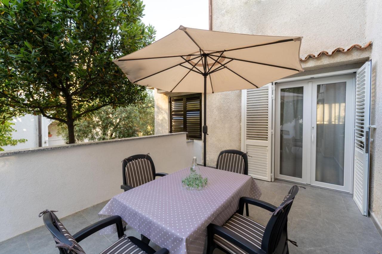 Erika Apartment Krk Town Luaran gambar
